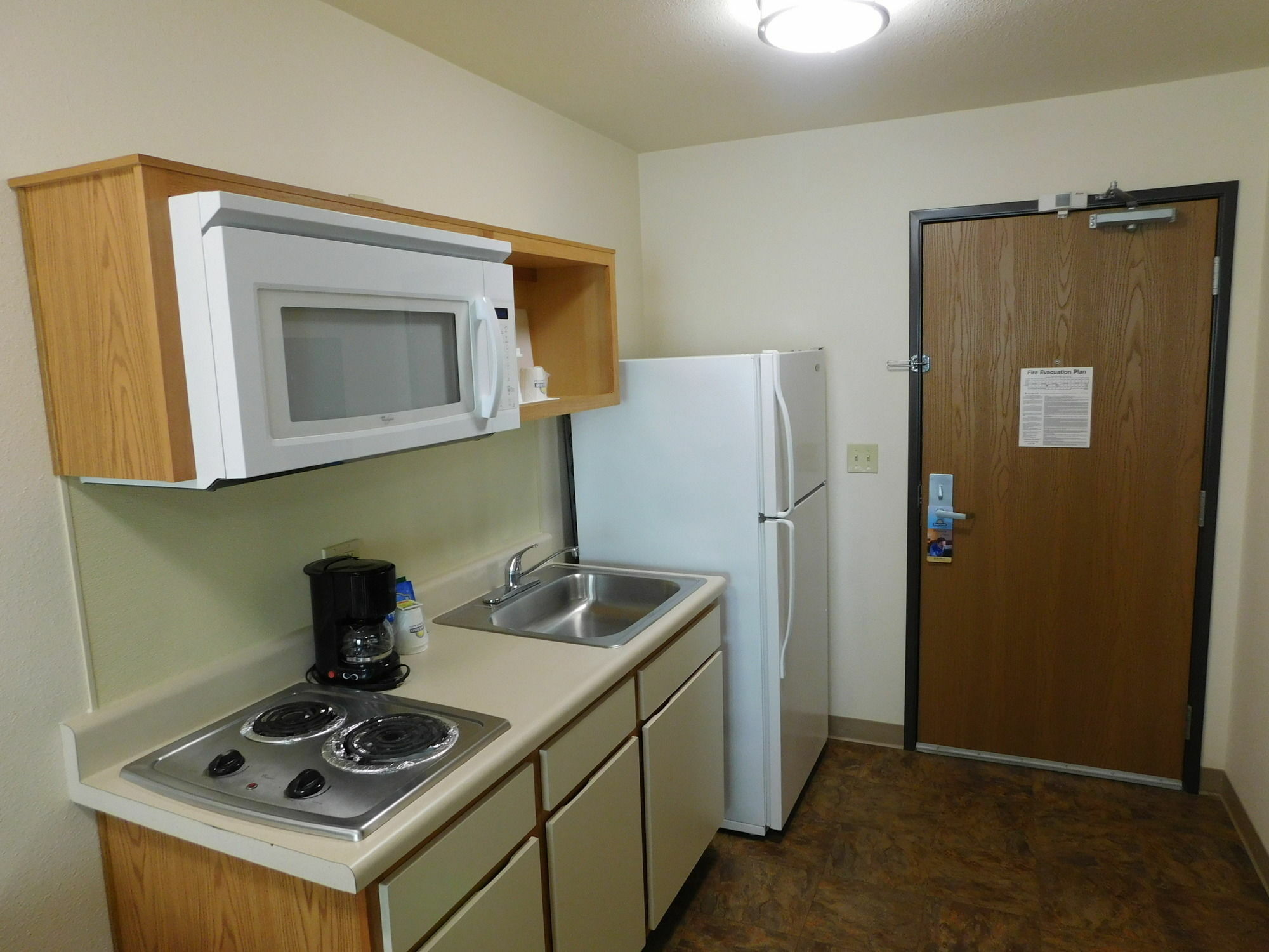 Days Inn & Suites By Wyndham Rochester South Екстер'єр фото